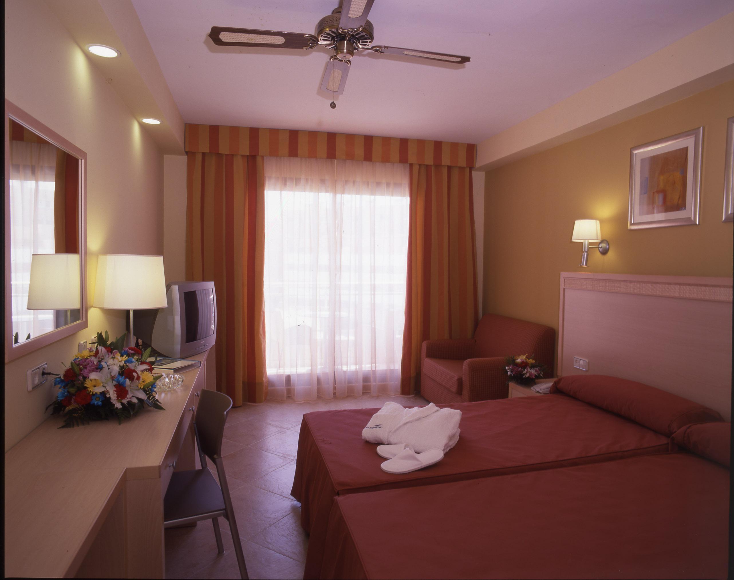 Fenix Family By Alegria Otel Roquetas de Mar Dış mekan fotoğraf