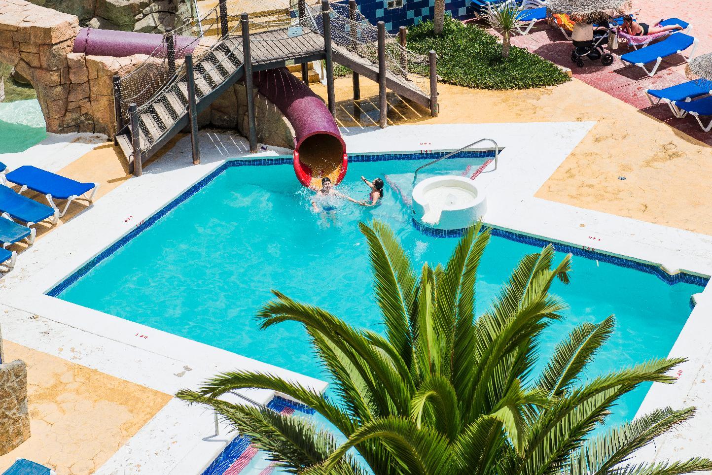 Fenix Family By Alegria Otel Roquetas de Mar Dış mekan fotoğraf